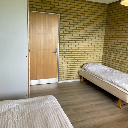 Thy Sportsefterskole Guest house *